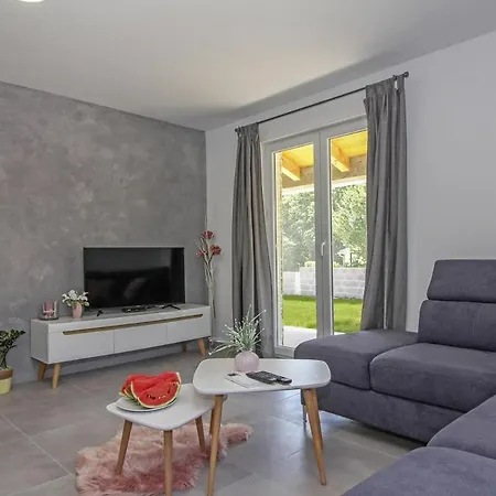Natascha In Pamici - Haus Fuer 6 Personen Villa