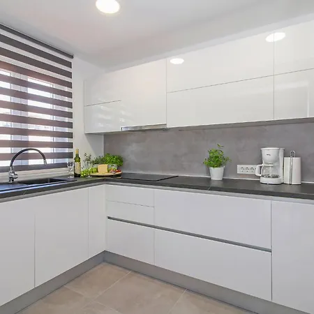 Natascha In Pamici - Haus Fuer 6 Personen Villa