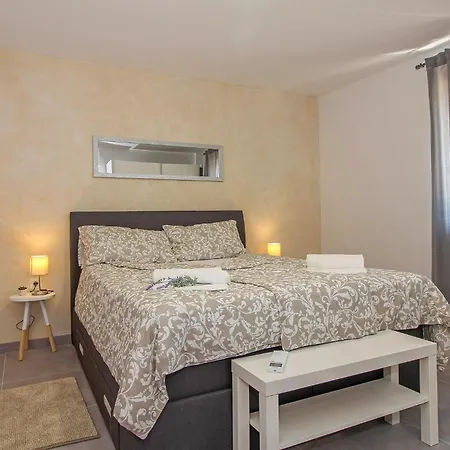 Natascha In Pamici - Haus Fuer 6 Personen Villa Žminj
